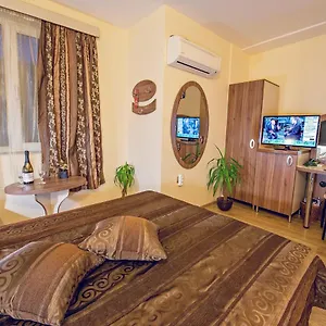 3* Hotel Color